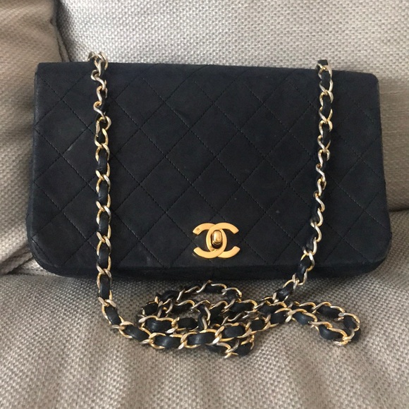 quilted flap crossbody bag with chain